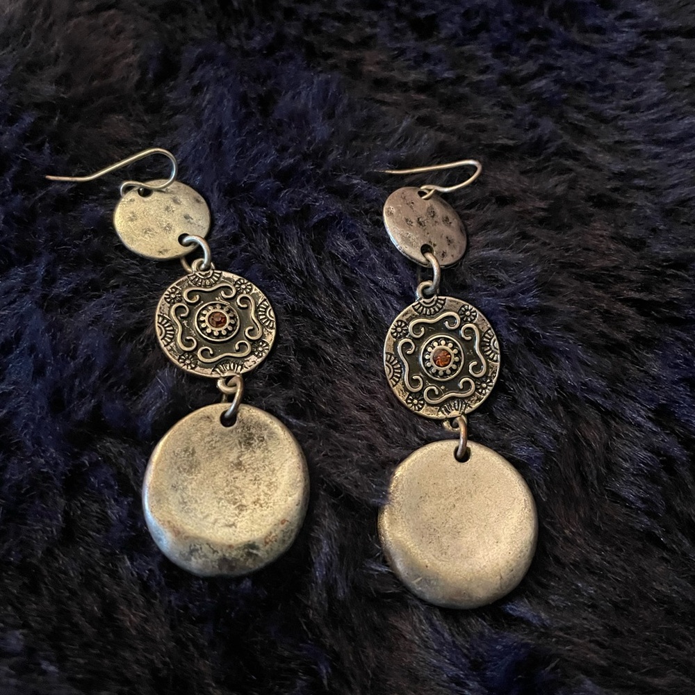 Chico’s silver round drop earrings.